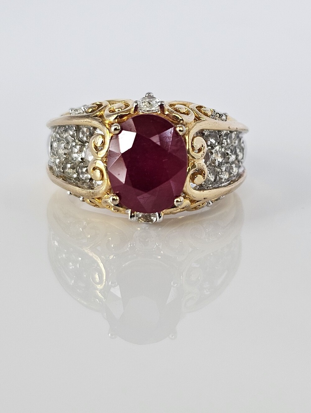Authentic Victoria Wieck Ruby & White Topaz Ring Sterling Silver & 14k Size 8